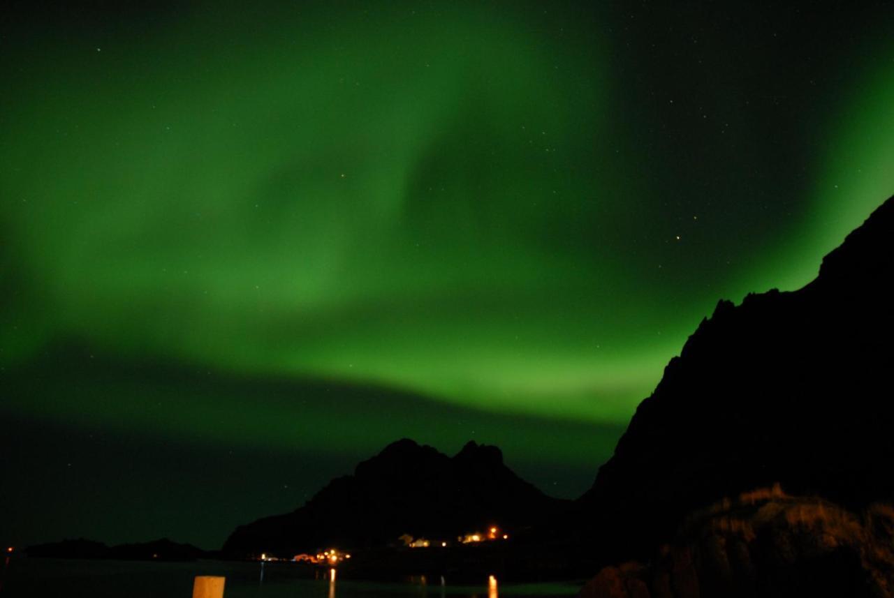 Lofoten Sea Lodge Sennesvik Exterior photo